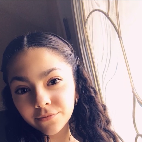 Meet your Posher, Bianca - Picture 1 of 1